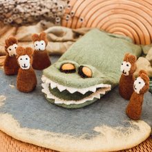 Load image into Gallery viewer, Five Cheeky Monkeys Finger Puppet Set
