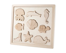 Load image into Gallery viewer, Wooden Sorting Puzzle // Sea Creatures
